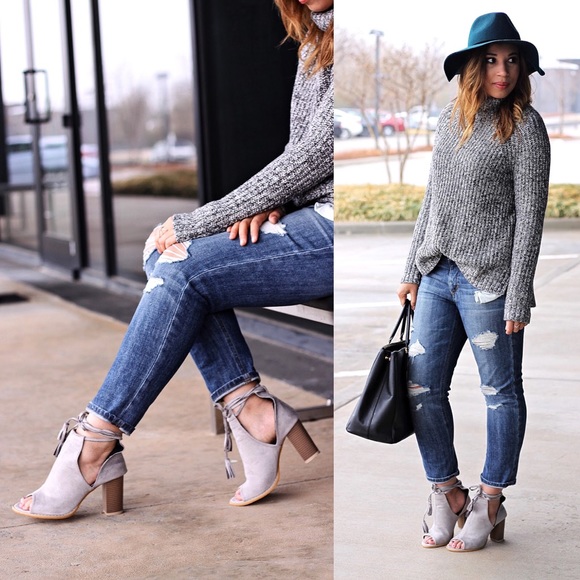 Transitional Style Peep Toe lLace Up Booties - Picture 2 of 8